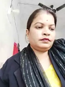 Rajnee33A online show from November 2025 11:22:01 AM