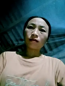 lucybaby00 online show from October 2025 07:00:01 PM