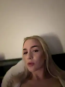 DaryaDoll online show from November 2025 10:11:02 PM