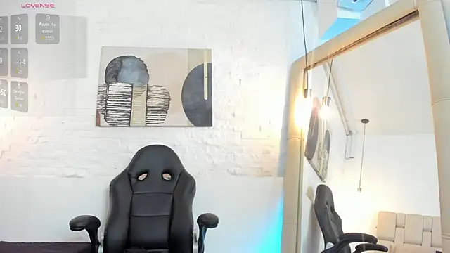 Snapshot of Sarah_GothicGirl chatting on November 2025 07:32:02 PM Sarah GothicGirl online show from November 2025 07:32:02 PM