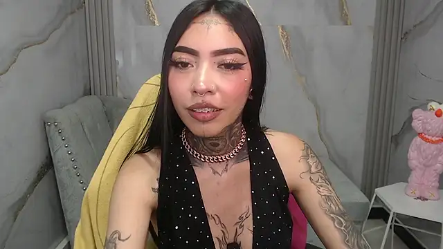 Ashley Blum v online show from November 2025 08:14:01 PM