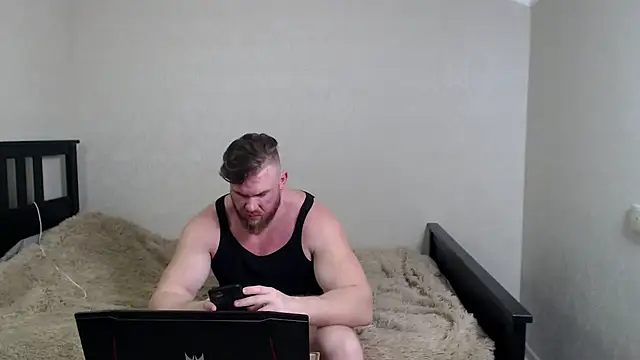 Snapshot of ThorHemsworthRU chatting on March 2026 04:51:01 PM ThorHemsworthRU online show from March 2026 04:51:01 PM