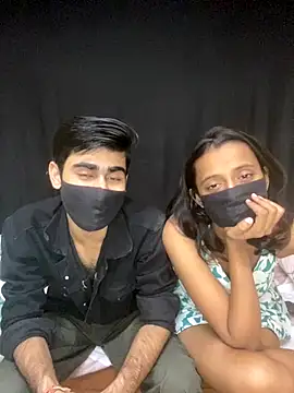 Joy Love Roxie online show from October 2025 06:52:02 PM