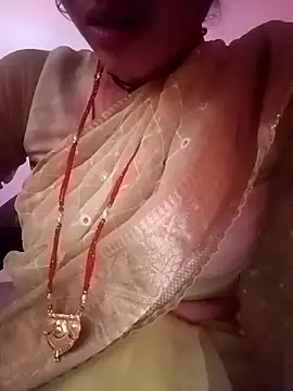 Snapshot of SpicyRoshni chatting on May 2026 08:43:01 AM SpicyRoshni online show from May 2026 08:43:01 AM