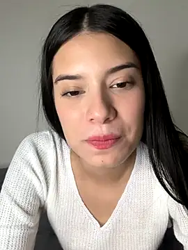 Snapshot of giasteele chatting on September 2025 03:12:01 AM giasteele online show from September 2025 03:12:01 AM