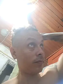 JuceAn14 online show from November 2025 05:34:01 AM