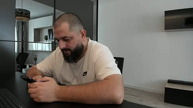 DravenPeak online show from October 2025 11:33:02 AM