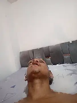 Jota Alejand online show from January 2026 07:49:02 PM