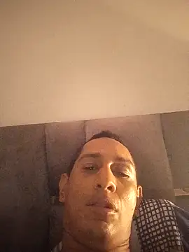 Jota Alejand online show from February 2026 05:36:01 AM