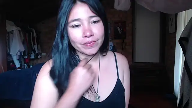 magiadeisis online show from October 2025 03:53:01 PM