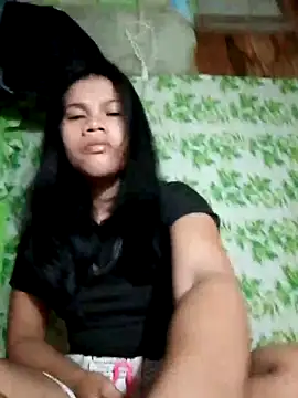 Extrahot10 online show from September 2025 06:55:01 PM