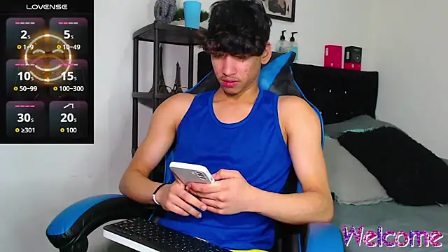 Gael Jones online show from November 2025 11:25:01 PM