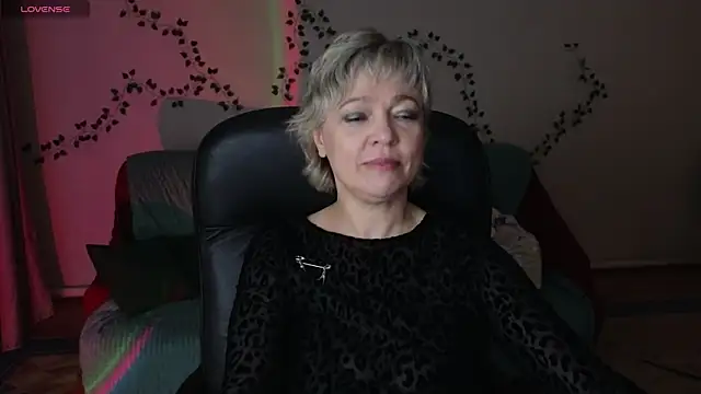 Snapshot of Rosette_Pricky chatting on April 2026 07:58:02 PM Rosette Pricky online show from April 2026 07:58:02 PM