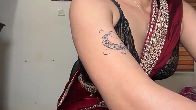 LucytheDevilQueen online show from March 2026 03:56:01 AM