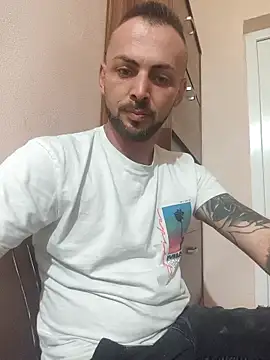 papichulo0099 online show from October 2025 05:54:01 PM