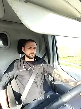 papichulo0099 online show from March 2026 06:39:01 AM