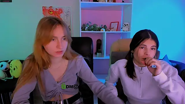 lizzie boom online show from October 2025 05:36:02 AM