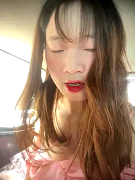 Snapshot of littleqiu chatting on September 2025 07:19:01 AM littleqiu online show from September 2025 07:19:01 AM