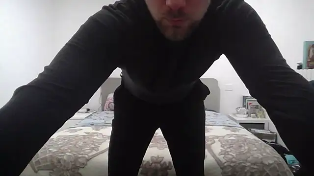 mrlyuis online show from February 2026 07:19:02 PM