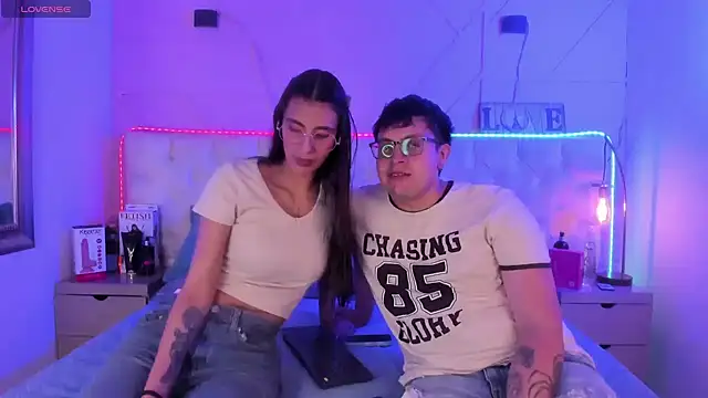 Ethan N Abby online show from February 2026 11:54:01 AM