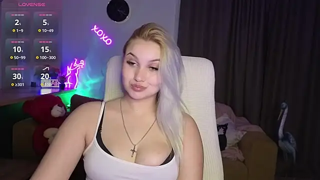 adrelaxina online show from April 2026 08:18:01 PM