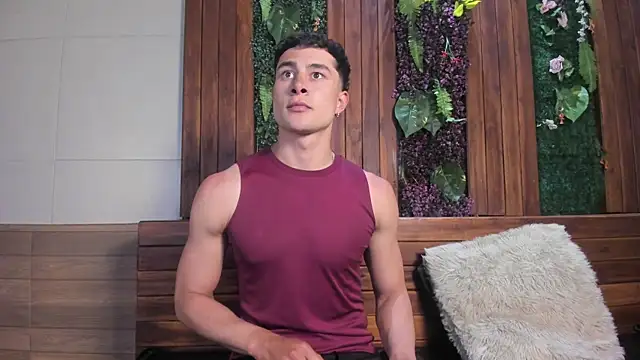 AustinJones  online show from April 2026 07:58:01 PM