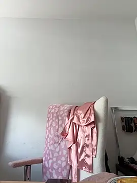 Victoria alson online show from September 2025 02:20:01 PM