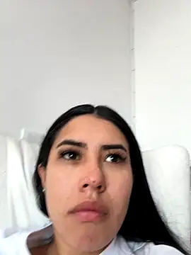 Victoria alson online show from October 2025 01:41:02 PM