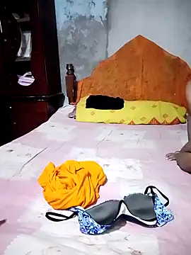 Mistompa24 online show from October 2025 02:40:01 PM