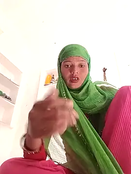 Dikchahot online show from November 2025 04:22:01 AM