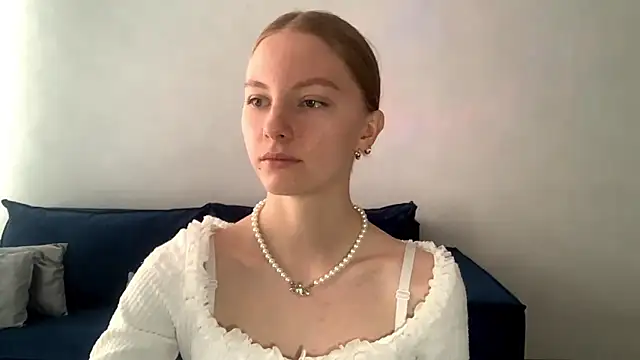 BrightAnnie online show from September 2025 07:30:02 AM