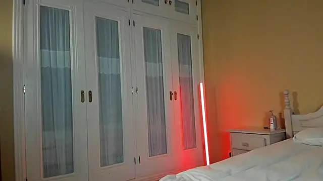 suzysuza online show from September 2025 03:16:02 PM