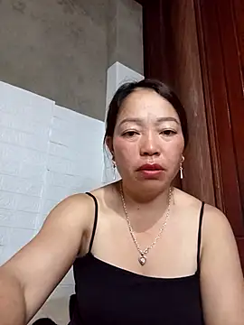 Snapshot of _Helala_ chatting on September 2025 10:53:02 PM Helala online show from September 2025 10:53:02 PM