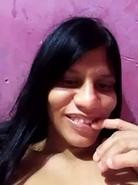 chiquitaputa online show from April 2026 03:37:01 AM