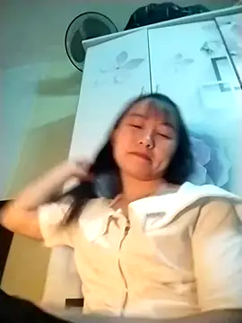   Sasulq   online show from September 2025 03:58:02 PM