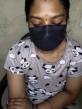 Snapshot of Tamil_Attitude_queen chatting on September 2025 07:36:02 PM Tamil Attitude queen online show from September 2025 07:36:02 PM