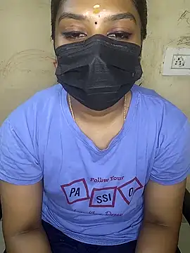 Snapshot of Tamil_Attitude_queen chatting on September 2025 07:59:01 PM Tamil Attitude queen online show from September 2025 07:59:01 PM