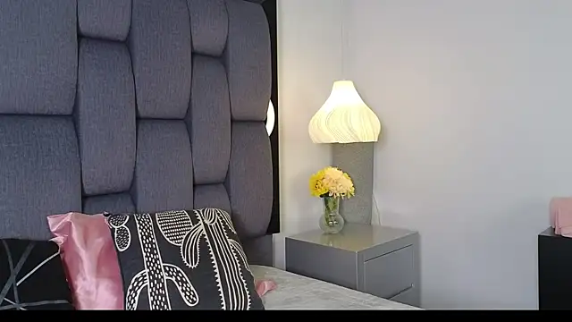 Snapshot of Calipso_Parisi chatting on June 2026 02:49:02 PM Calipso Parisi online show from June 2026 02:49:02 PM