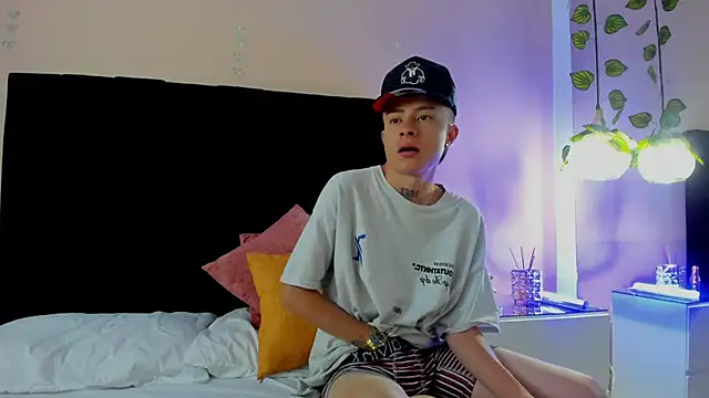 Nascary Fox online show from September 2025 07:38:01 PM