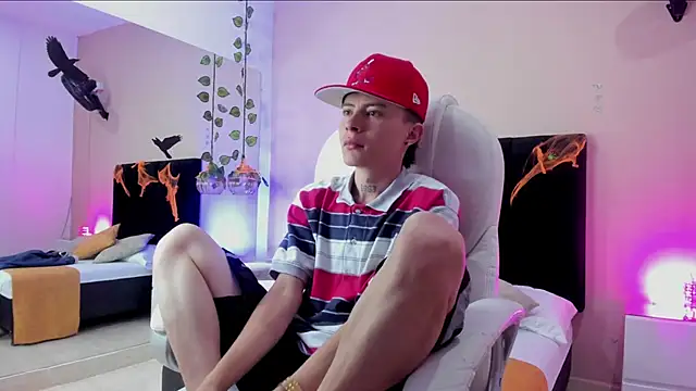 Nascary Fox online show from October 2025 07:32:01 PM