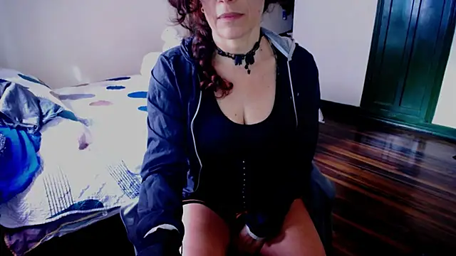 Snapshot of fenix_colette chatting on May 2026 01:39:02 PM fenix colette online show from May 2026 01:39:02 PM