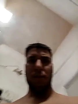 Snapshot of andersonuy25 chatting on October 2025 01:57:02 PM andersonuy25 online show from October 2025 01:57:02 PM