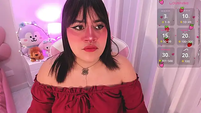 mia yeager online show from December 2025 03:44:01 AM