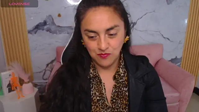 tamara ch1 online show from October 2025 03:29:01 AM