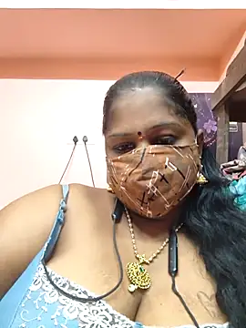 Snapshot of bakyasree143 chatting on May 2026 11:45:02 PM bakyasree143 online show from May 2026 11:45:02 PM