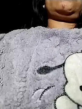 venu00 online show from February 2026 03:52:01 PM