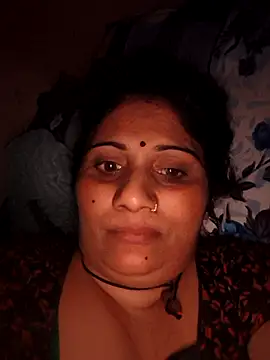 Snapshot of Rakhi99x chatting on April 2026 07:47:01 PM Rakhi99x online show from April 2026 07:47:01 PM