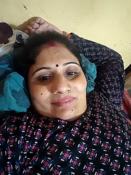 Snapshot of Rakhi99x chatting on April 2026 06:03:02 PM Rakhi99x online show from April 2026 06:03:02 PM