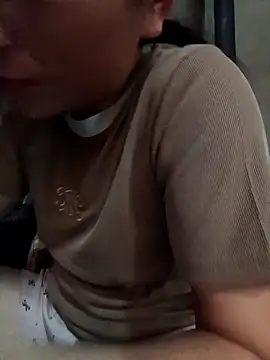 Snapshot of YAYAA-502 chatting on October 2025 01:03:01 AM YAYAA-502 online show from October 2025 01:03:01 AM