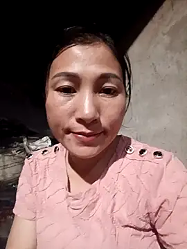 Snapshot of YAYAA-502 chatting on November 2025 11:43:01 AM YAYAA-502 online show from November 2025 11:43:01 AM